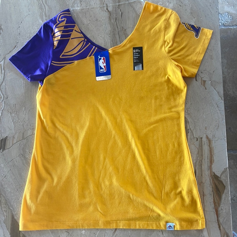 Lakers Women’s Crossover TShirt NWT